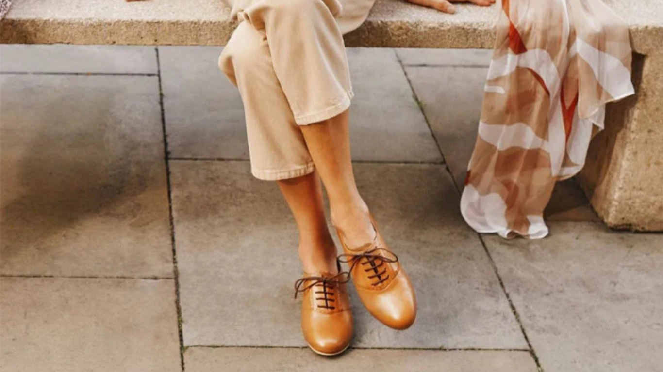 Extra Wide Fit Shoes for Swollen Feet